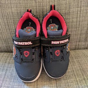 Paw Patrol Light Up Velcro Shoes - NWOT - Toddler sz7